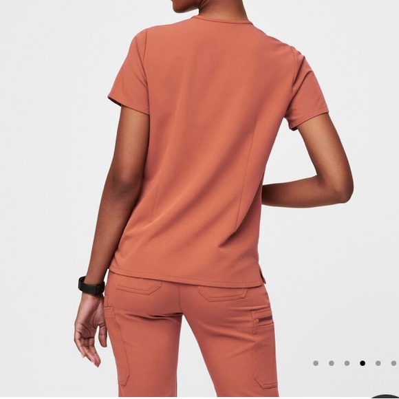 Figs Catarina Scrub Top - Picture 4 of 10